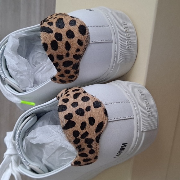 NIB Axel Arigato Clean 90 Sneakers - Picture 6 of 16